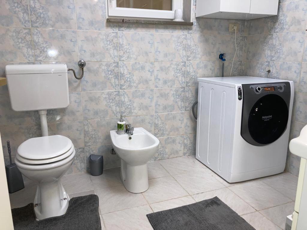 Apartma Mari Apartment Люция Екстериор снимка